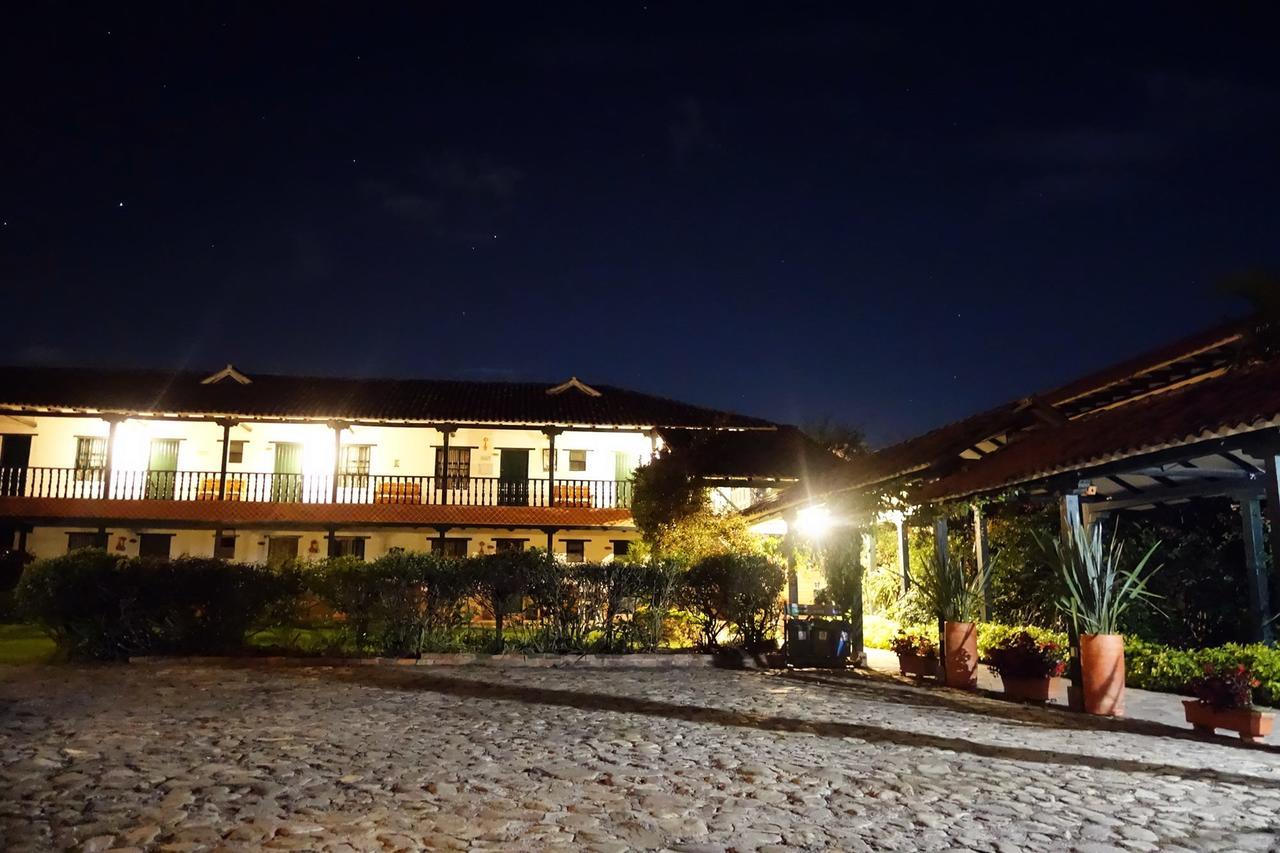 Hotel Andres Venero ビージャ・デ・レイバ エクステリア 写真